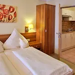 Апарт-отель Appartement-haus Blumenhof