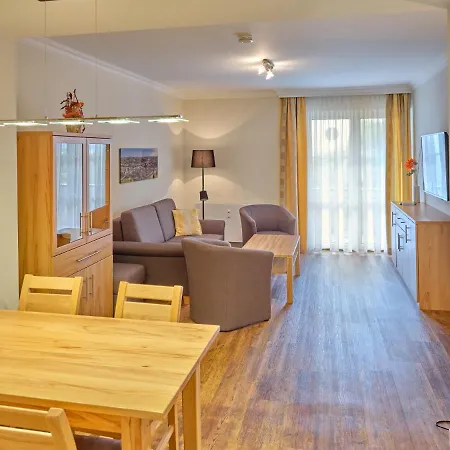 Appartement-haus Blumenhof באד גריסבאך