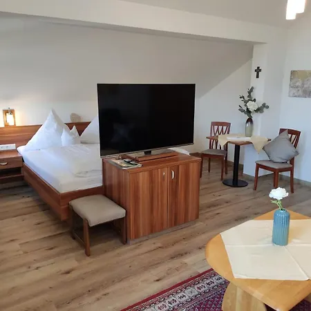 Appartement-haus Blumenhof * באד גריסבאך