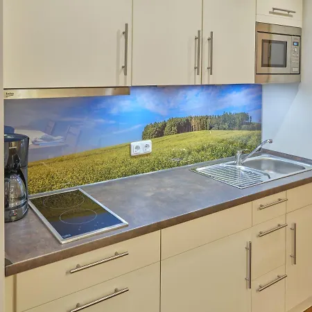 Ξενοδοχείο με διαμερίσματα Appartement-haus Blumenhof 3*
