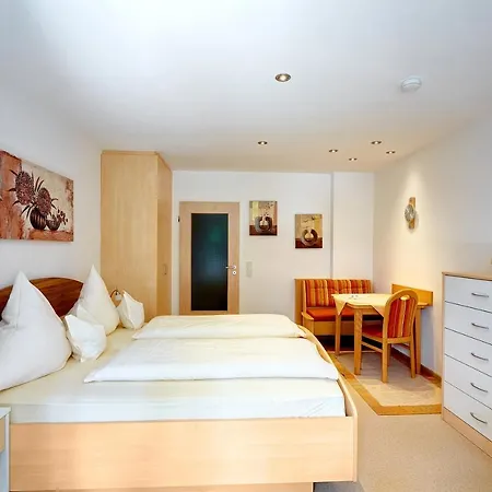 Aparthotel Appartement-haus Blumenhof Bad Griesbach (Bavaria)