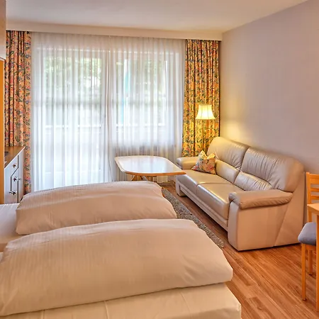 Apart-hotel Appartement-haus Blumenhof Bad Griesbach (Bavaria)
