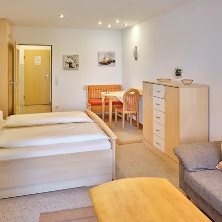 Appartement-haus Blumenhof Ξενοδοχείο με διαμερίσματα 3*